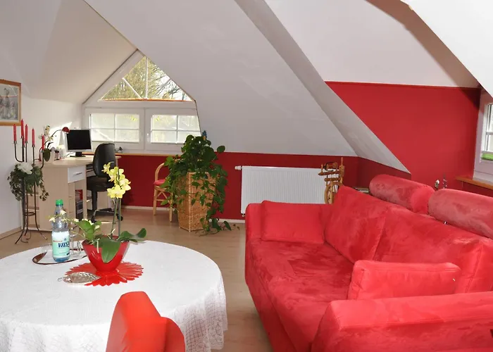 An Der Allee Бад-Цвишенан